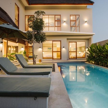 Vasudha Hostel Canggu Bagian luar foto