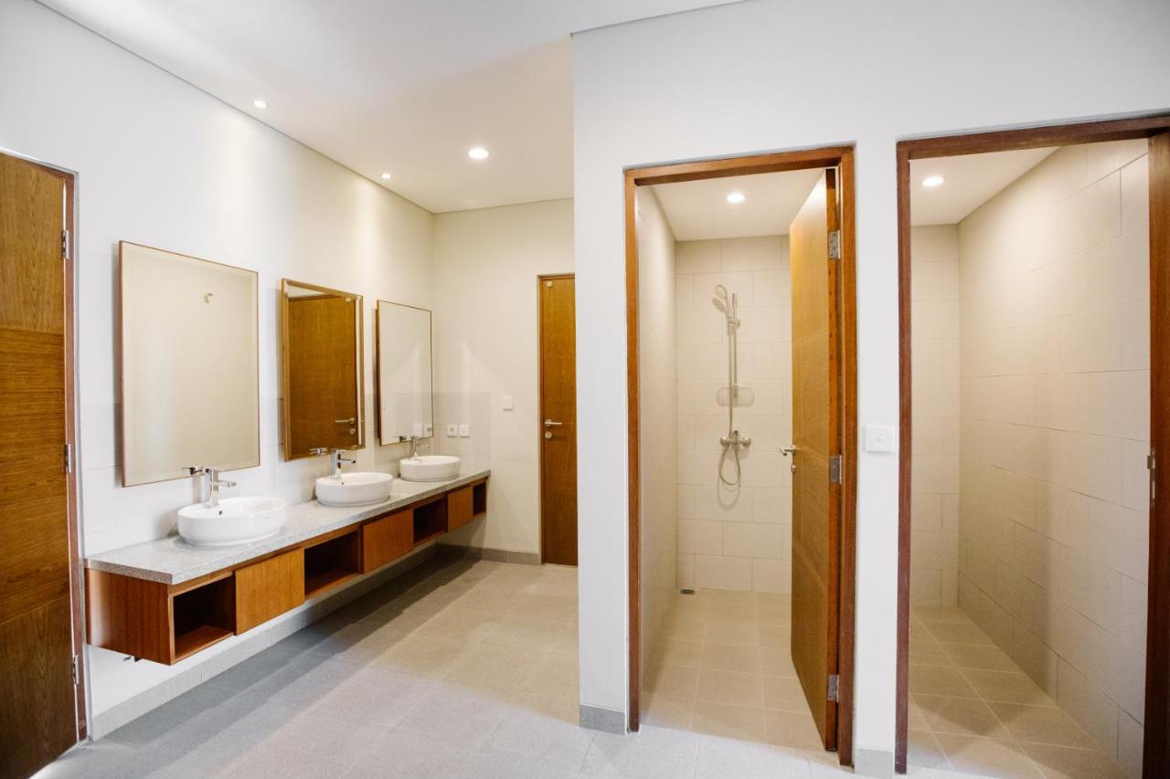 Vasudha Hostel Canggu Bagian luar foto