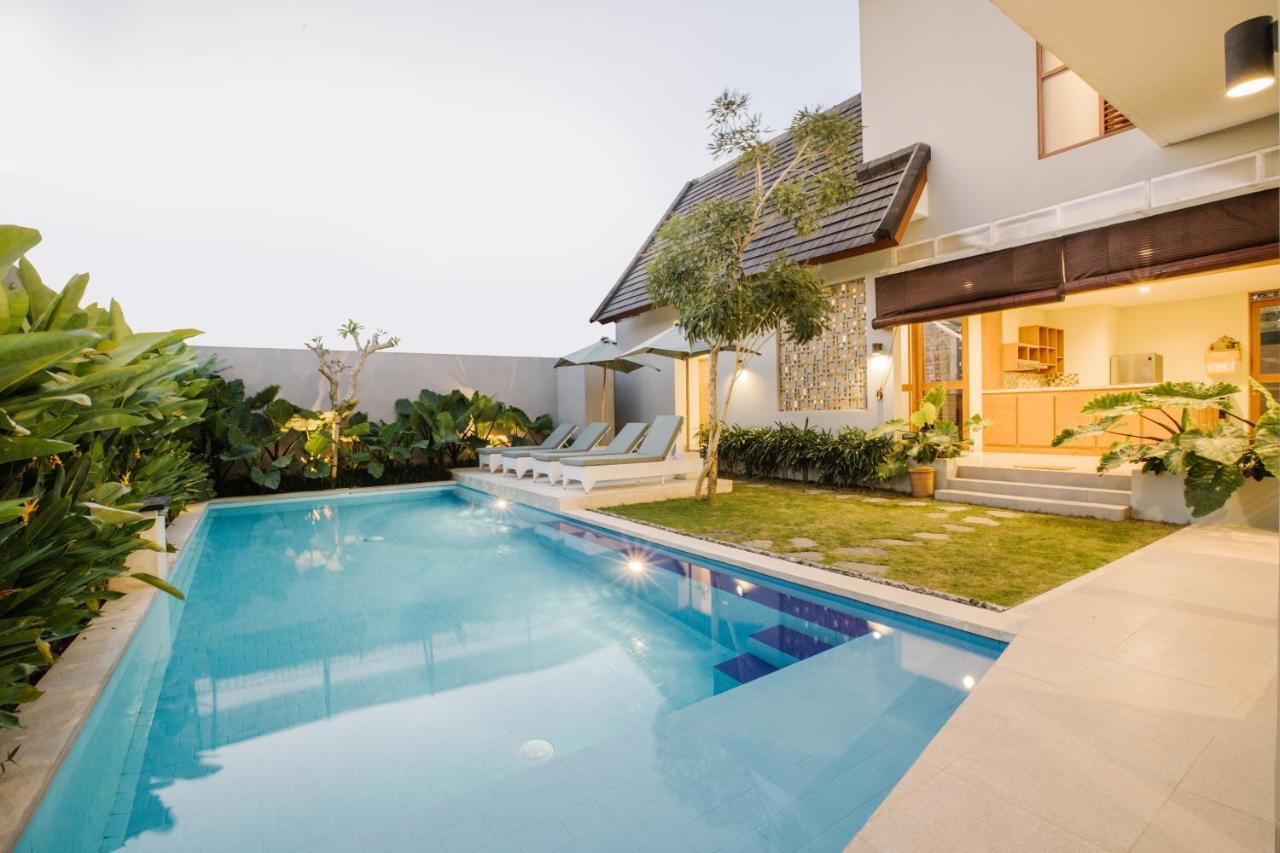 Vasudha Hostel Canggu Bagian luar foto